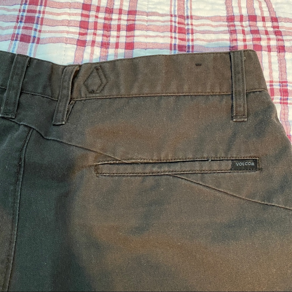 Volcom shorts - Picture 5 of 5